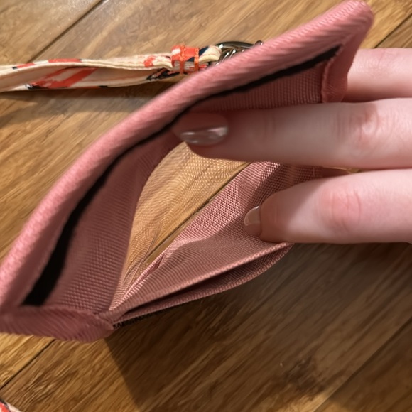 Pink lanyard - Picture 4 of 6